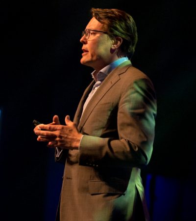 Constantijn van Oranje bij de finale van de Young Business Award in 2017.